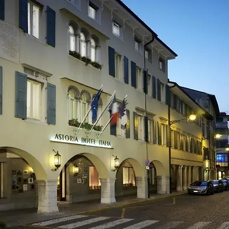 Astoria Italia 4*