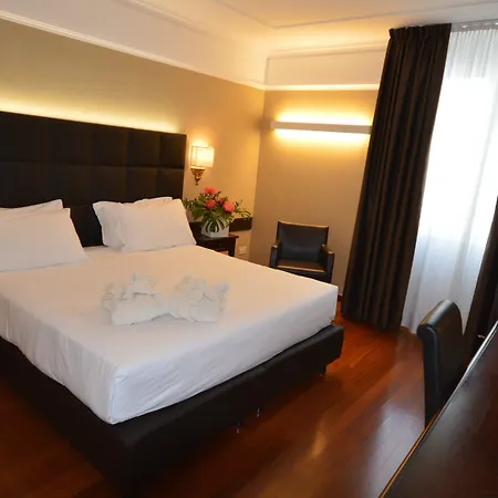 Astoria Italia Hotel 4*