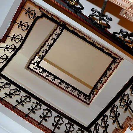 Astoria Italia Hotel 4*