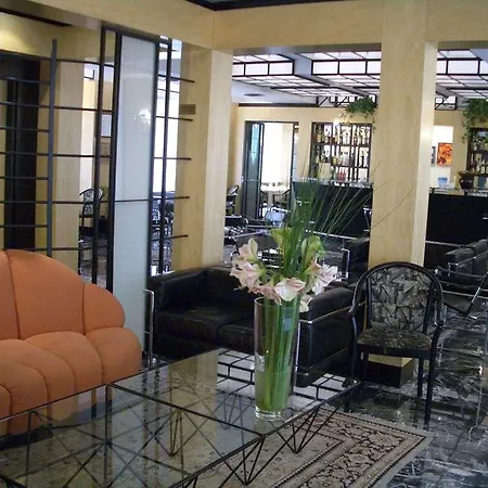 Hotel Astoria Italia 4*