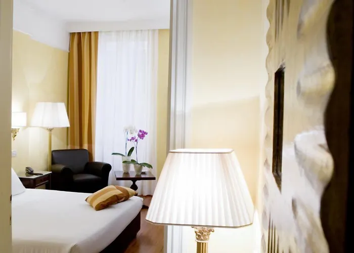 Hotel Astoria Italia 4*