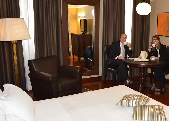 Hotel Astoria Italia 4*