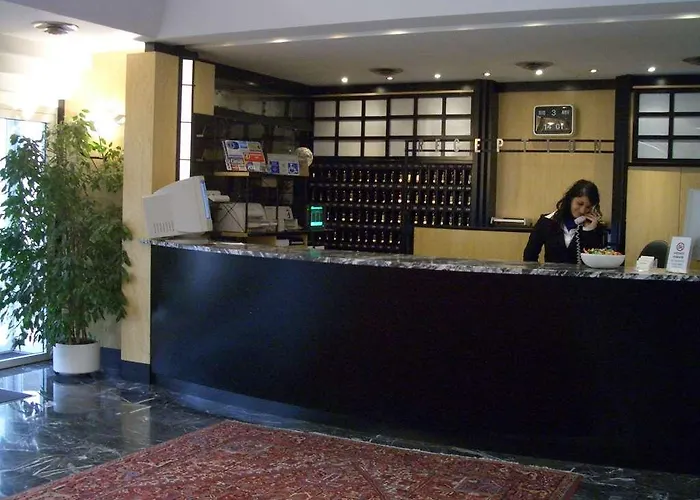Astoria Italia Hotel 4*